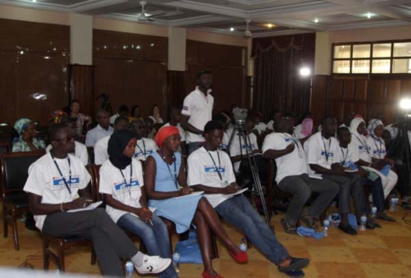Journalists declare media war againt FGM
