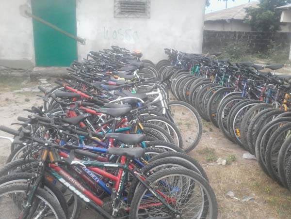 Czech organisation donates 700 bikes to schools in Gambia