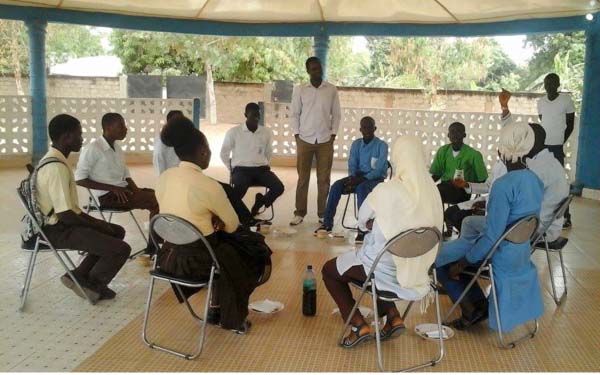 Global Hands conducts research training for students
