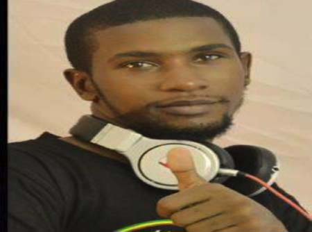 GEE to quit music