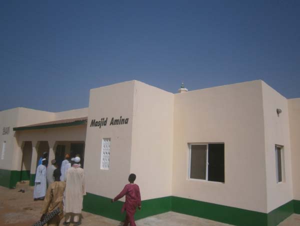 Sukuta Imam inaugurates new mosque in Madinary