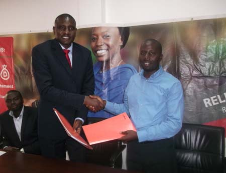 Reliance, Gamtel sign agreement on quality network provision  