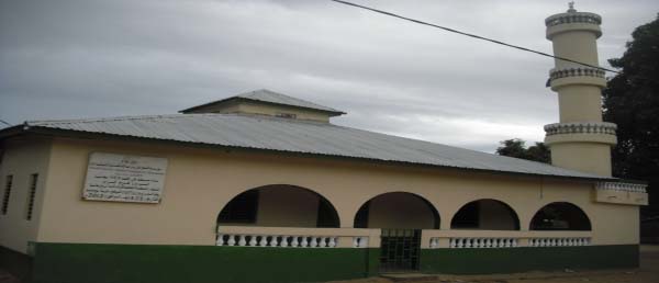 Yundum ‘Kennieye Dinka’ inaugurates new Mosque