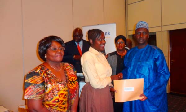 Trust  Bank  awards  ten  outstanding students of 2015 GABECE
