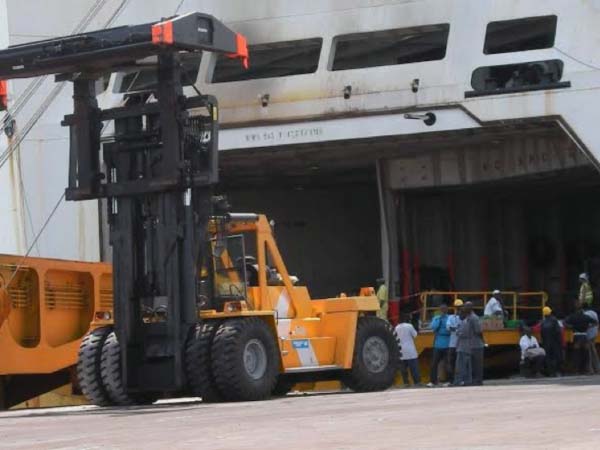 President Jammeh unveils plans for ports expansion