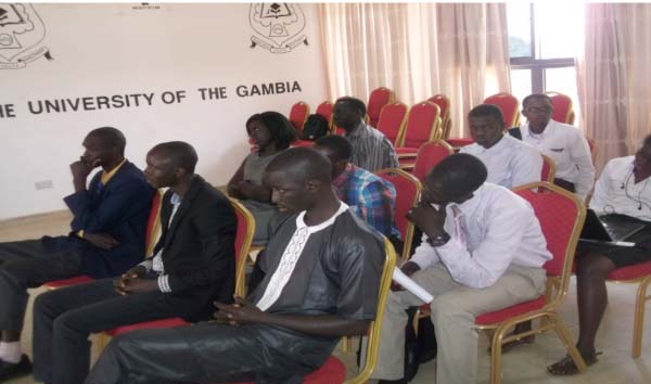 Debate Association holds UTG first debate caucus