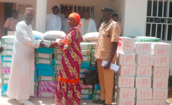 Pipeline Mosque Foundation reaches out to Prisons department