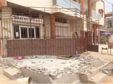 Restaurant owner cries foul of demolition