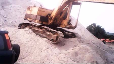 Restrict Sand Dredging Licenses to Non-Fishing Communities – UN University Report