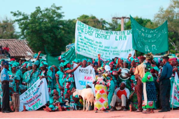 Gambian women renew loyalty to Gambian leader