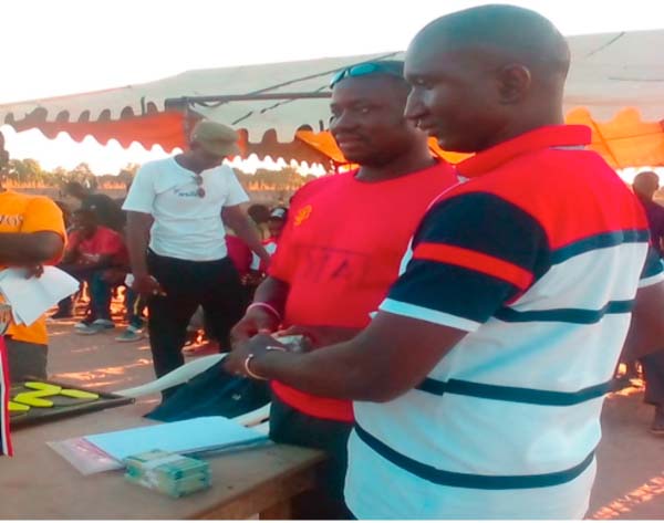 Gunjurians in diaspora decorate Gunjur Zonal team with D88,000 after Super Nawettan success