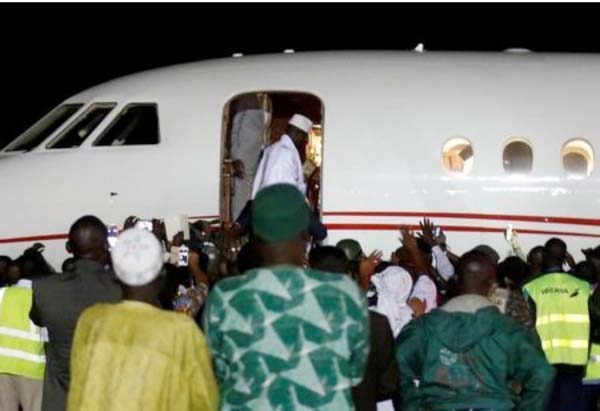 Mourning at airport as Jammeh leaves Gambia on Guinean flight