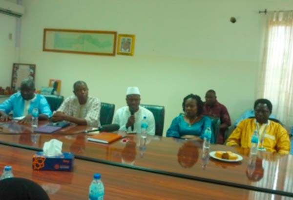 Ministry receives support to pay for borrowed medical items