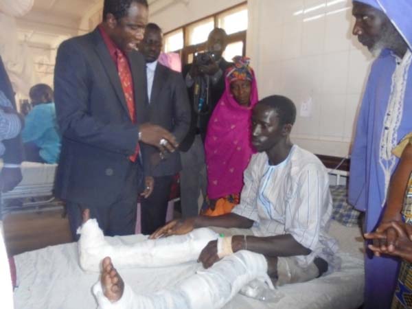 Youth minister visits Kitty accident victims