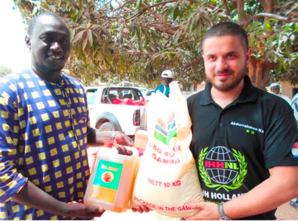 Turkish philanthropists donate food aids to Muslims in Gambia