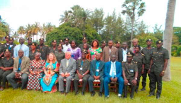 20 customs officers on pilot induction training