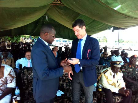 Italy gives Gambia 40 pickup trucks to manage migration