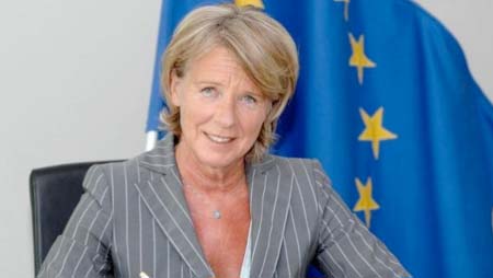 UN Expert Warns Children against Spread of Sexualized Images on Internet