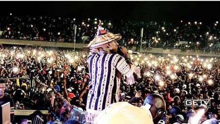 ST’s Album launch attracts record 45,000 fans