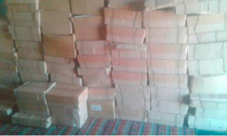 Tankong Kunda LBS benefits dozens of exercise book donation