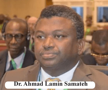 Health Ministry gives out 2 ambulances