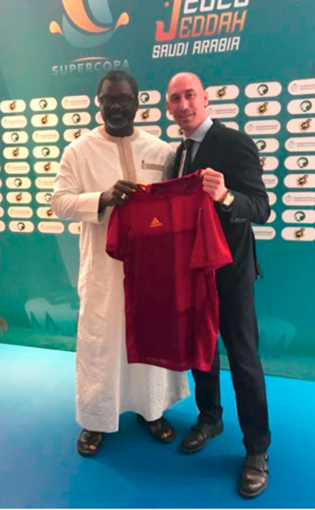 Spanish FA prexy salutes GFF President Kabba Bajo