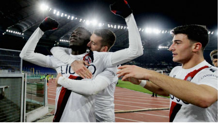 Musa Barrow’s brace helps Bologna stun Roma