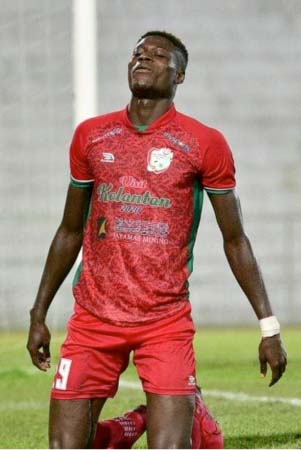 Alfusainey Gassama scores in Kelantan Utd win over Negri