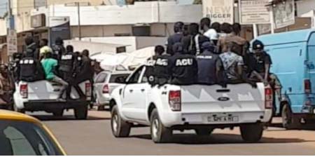 5 businessmen get 6 months imprisonment