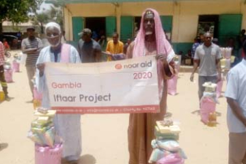 Mandinary Majalis strengthens food aid to over 100 households