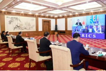 Wang Yi: Supporting the WHO helps to save more lives